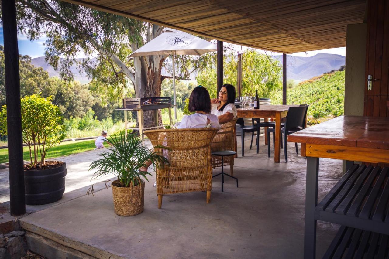 Arendsig Wine Estate & Cottages ボニーベール エクステリア 写真
