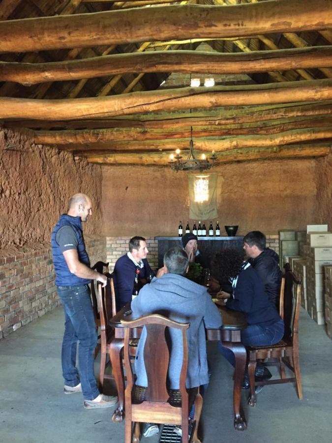 Arendsig Wine Estate & Cottages ボニーベール エクステリア 写真